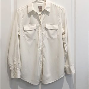 Chico’s white long sleeve button down small